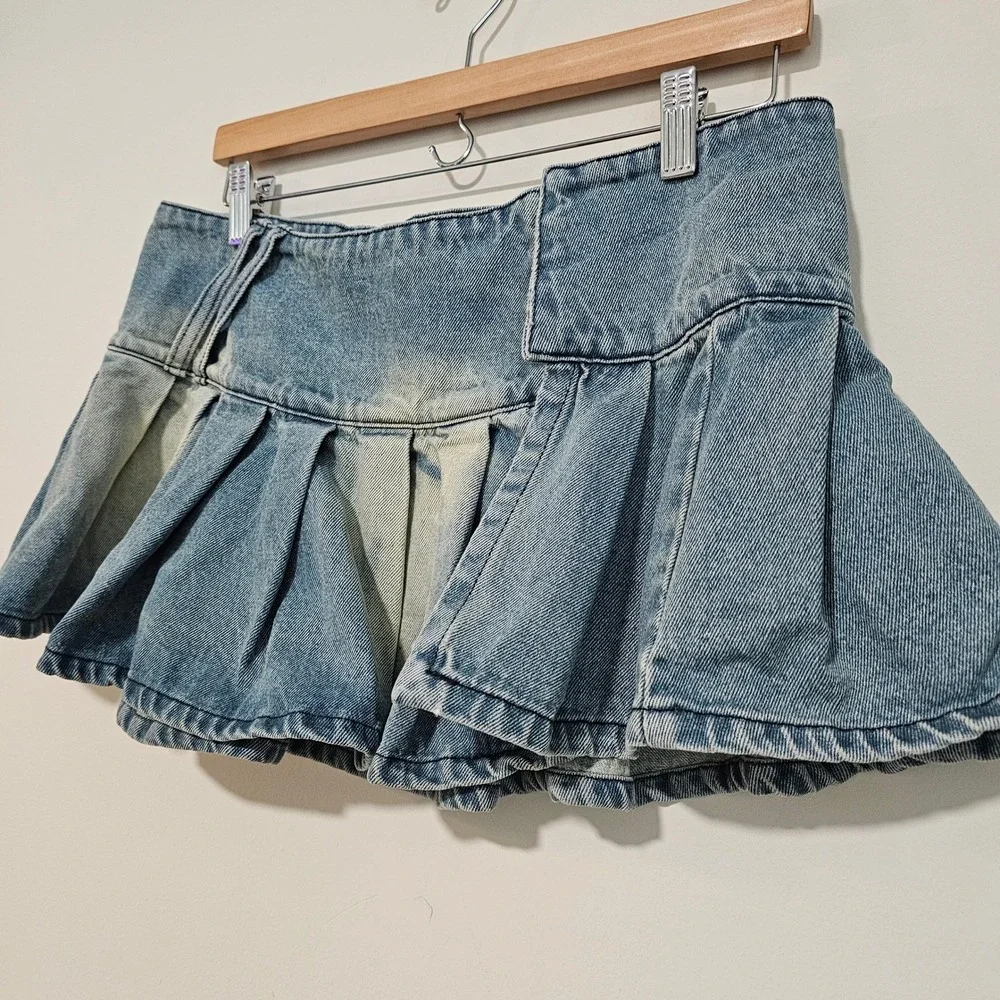 Jaded London Denim Micro Mini Skirt 8 Blue Pleated Low Rise Y2K Streetwear Bratz